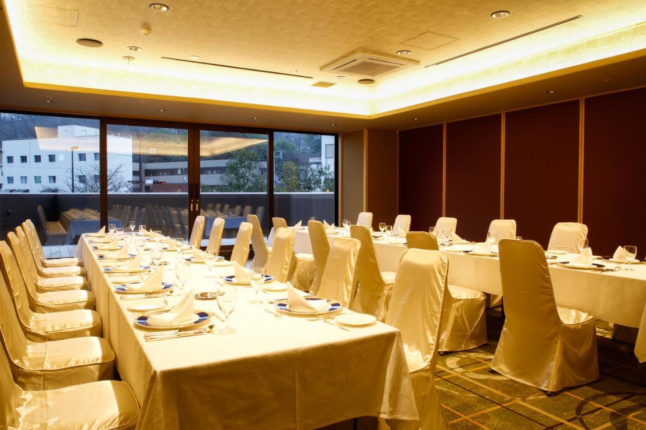 The Shiroyama Terrace Tsuyama Villa מראה חיצוני תמונה