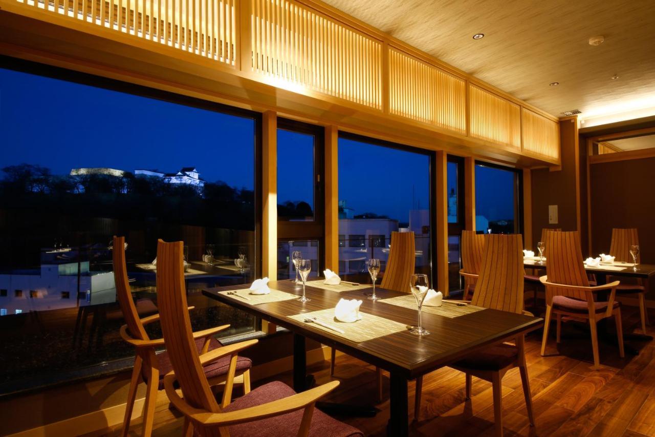 The Shiroyama Terrace Tsuyama Villa מראה חיצוני תמונה